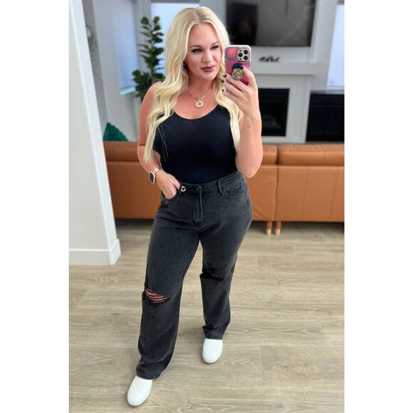 NWT Judy Blue 18W Susannah High Rise Rigid Magic 90s Distressed Straight Jeans - Picture 1 of 8